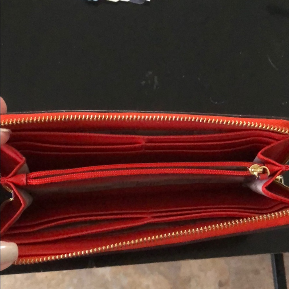 Wallet - Picture 2 of 2